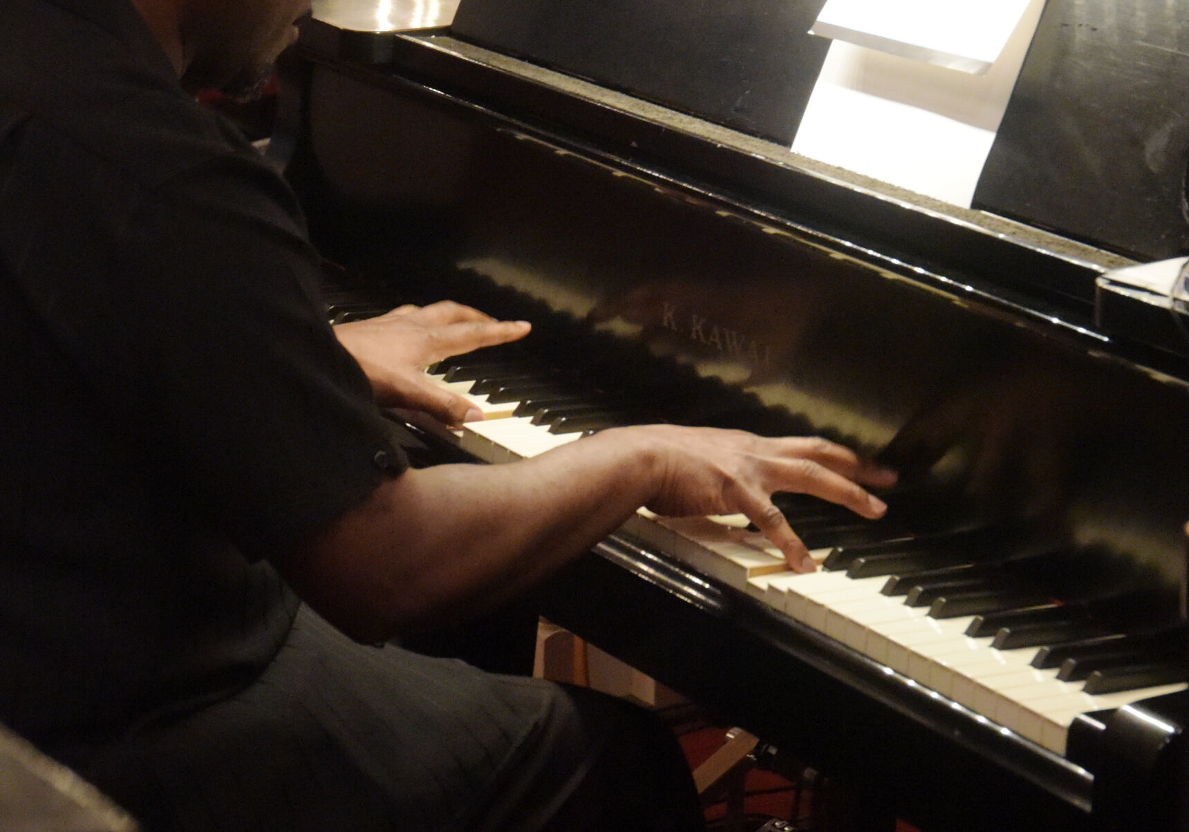 Reginald R. Robinson plays "Maple Leaf Rag"
